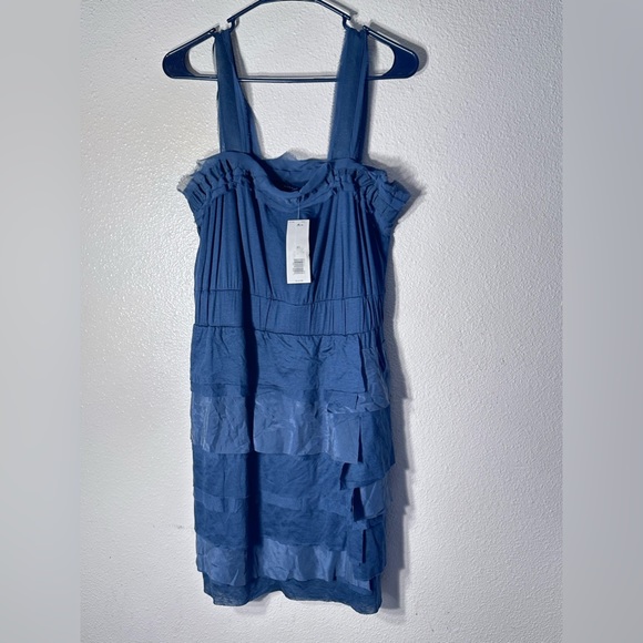 Banana Republic Dresses & Skirts - New BANANA REPUBLIC Blue Steel Tiered Ruffle Dress Silk
Stretch Knit Pullover XS